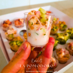 25 ceviches camarón pepino leche de coco + cucharitas 60 gms