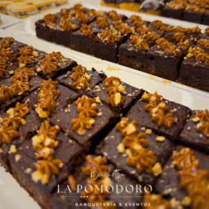 50 unidades de mini brownie manjar (esponjoso y delicioso)